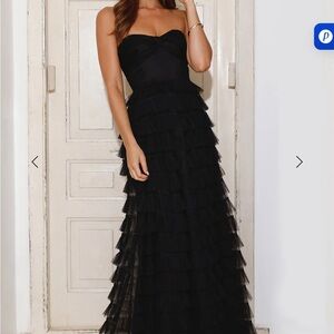 LOVERS IN PARIS STRAPLESS TULLE MAXI DRESS BLACK HELLO MOLLY